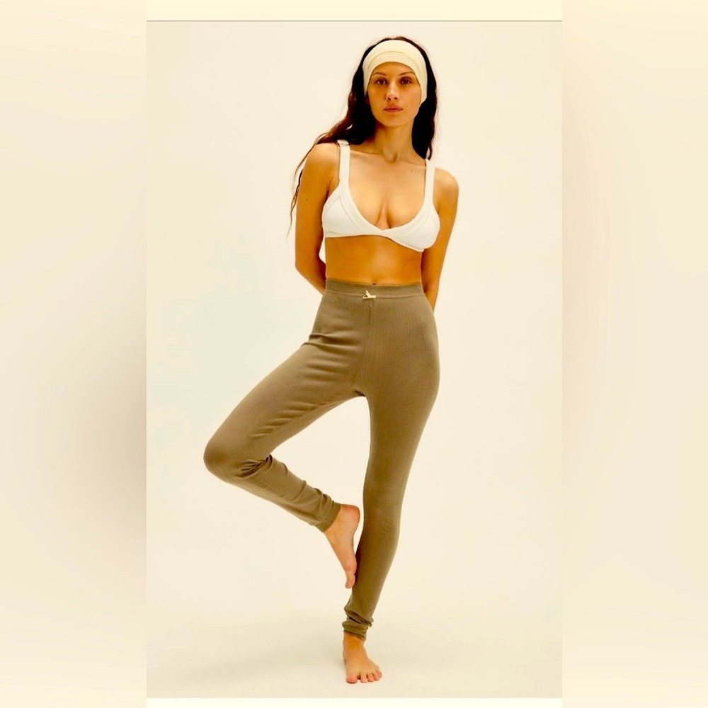 FREE PEOPLE NWT Women's Tan High-Waisted Leggings
